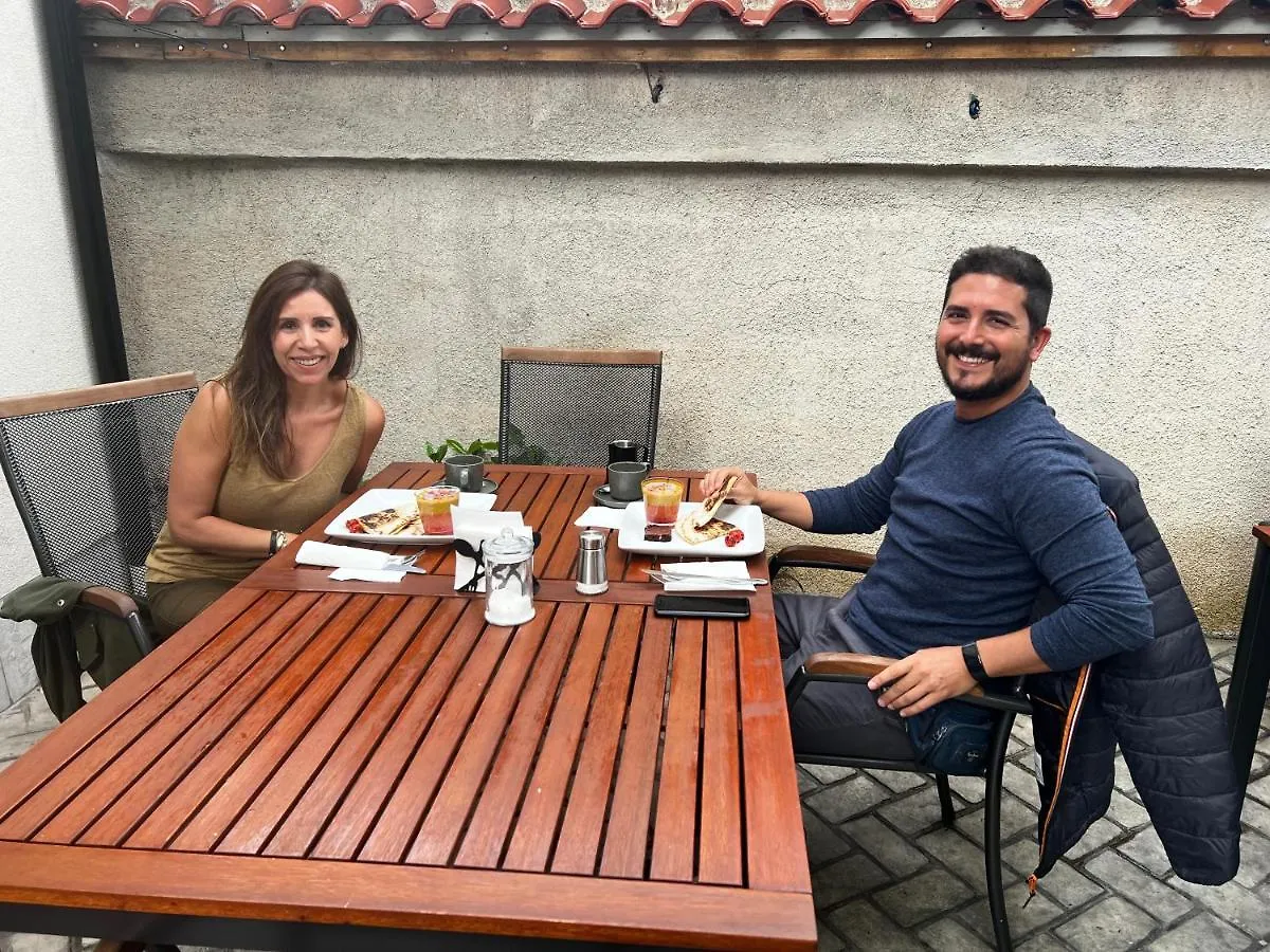 Condesa Bed & Breakfast Tirana