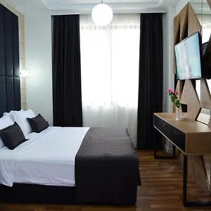 Comfort Hotell Tirana